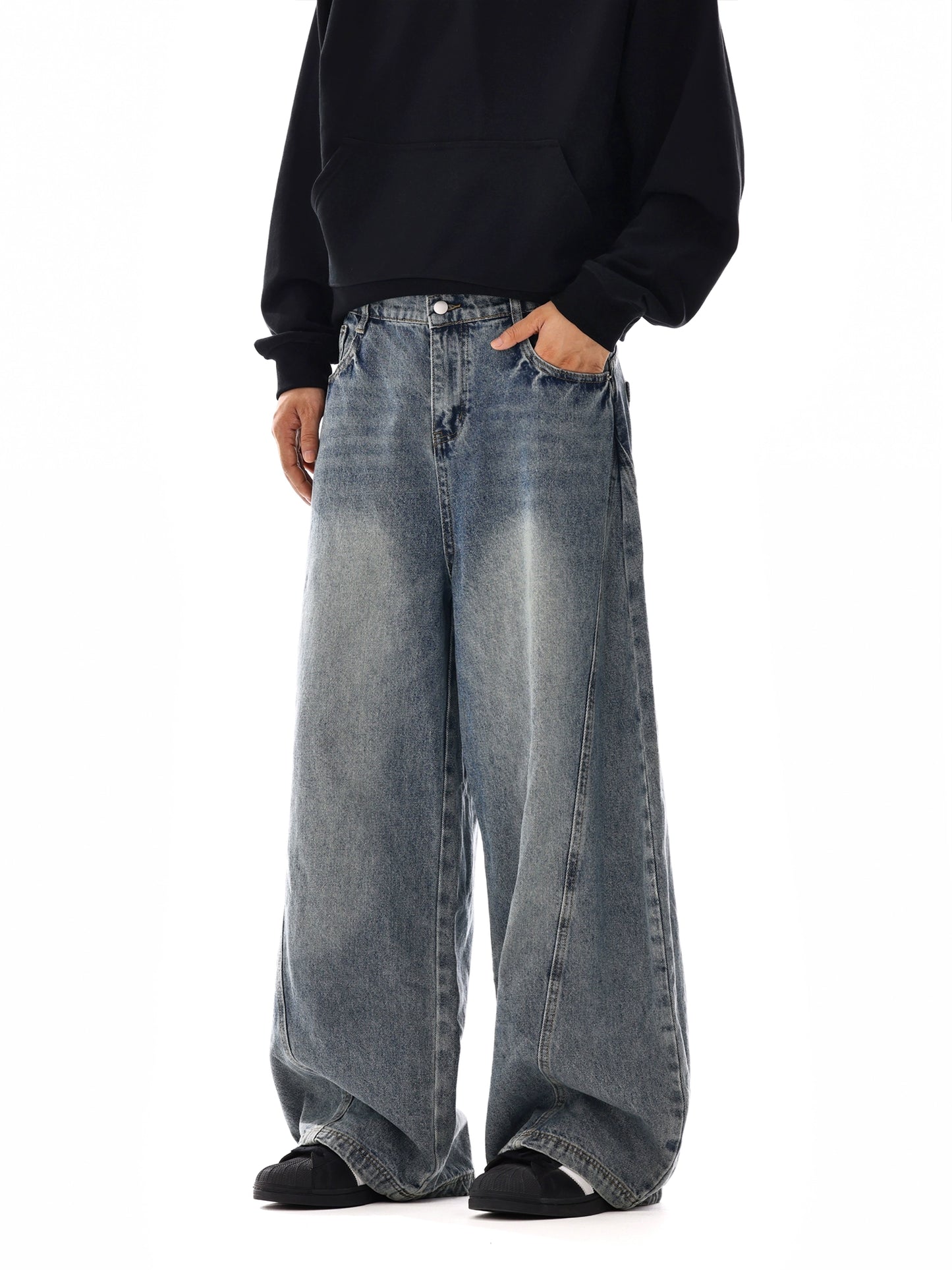 Straight Leg Baggy Jeans
