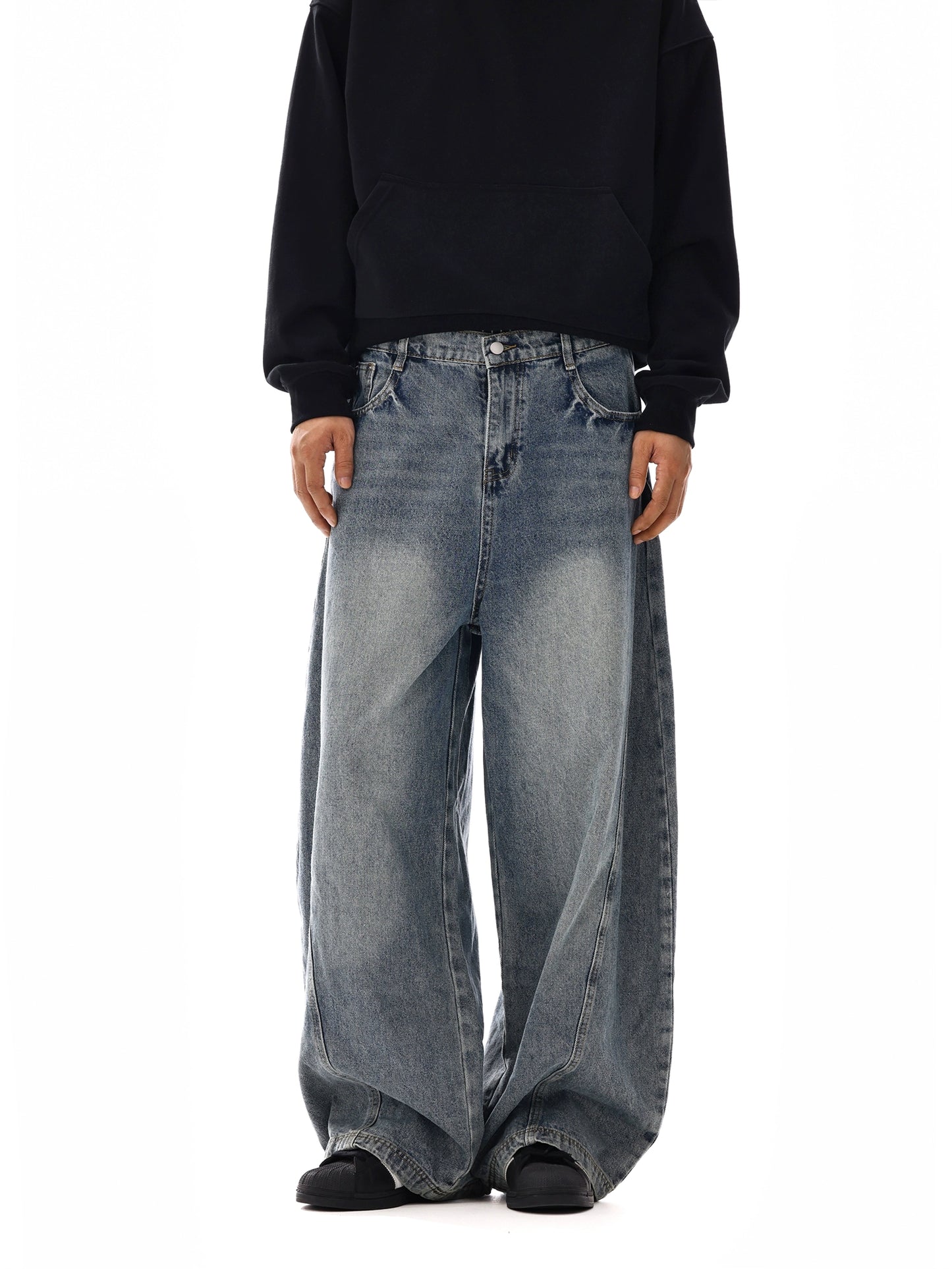 Straight Leg Baggy Jeans