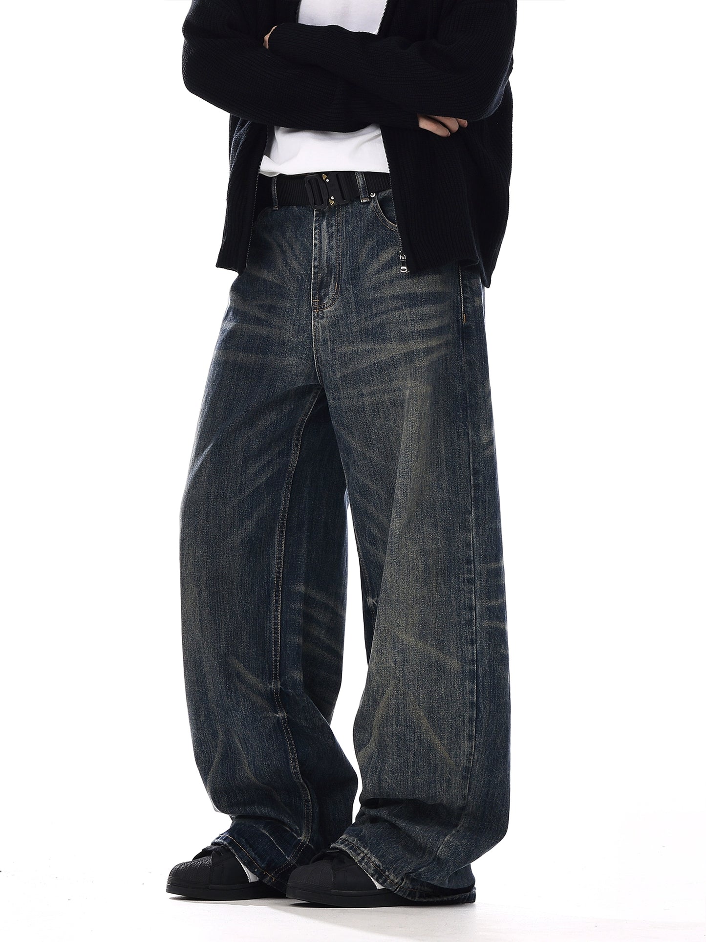Pleated Washed Baggy Jeans